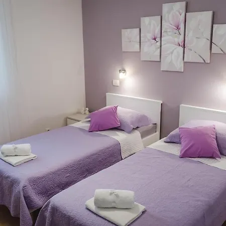 Seaside Island Retreat In Dubrovnik Area 度假居 *